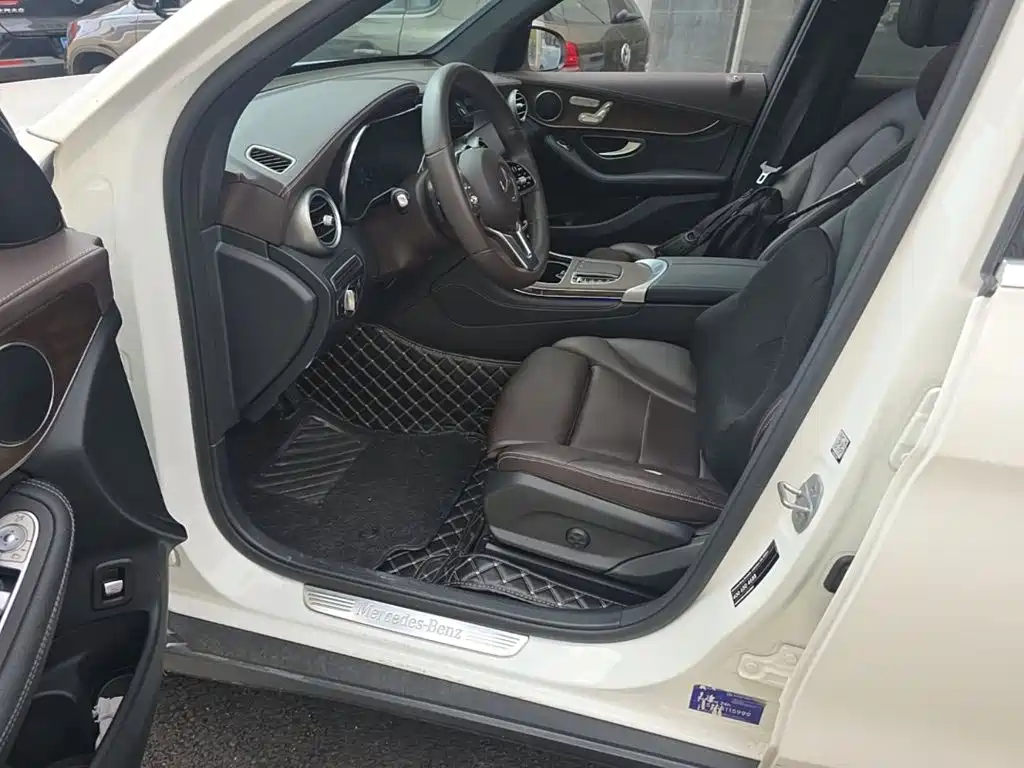 Mercedes-Benz GLC — миниатюра 15