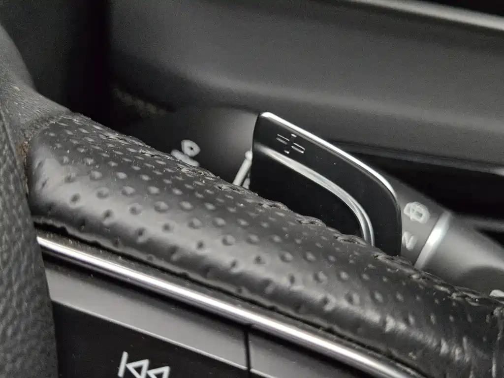 Hongqi Hongqi HS5 — миниатюра 20