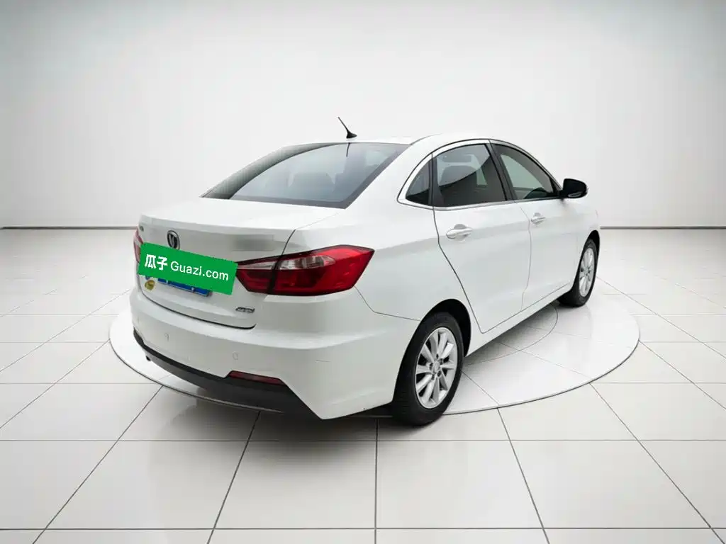 Changan V7 — миниатюра 6
