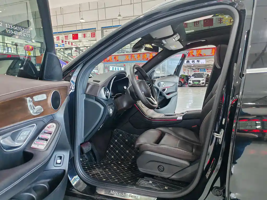 Mercedes-Benz GLC 2020 GLC 260 L 4MATIC Luxury