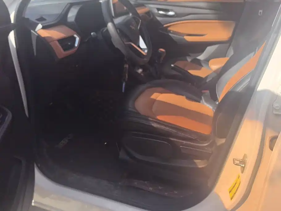 Wuling Hongguang S3 — миниатюра 9