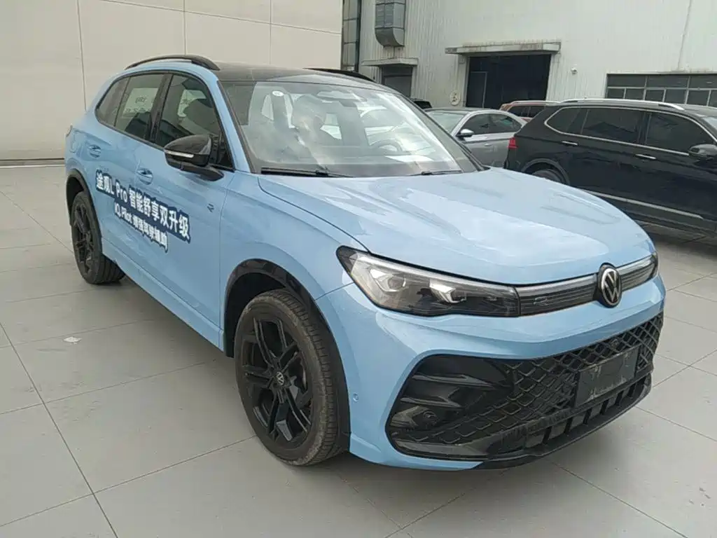 Volkswagen Tiguan L — миниатюра 4