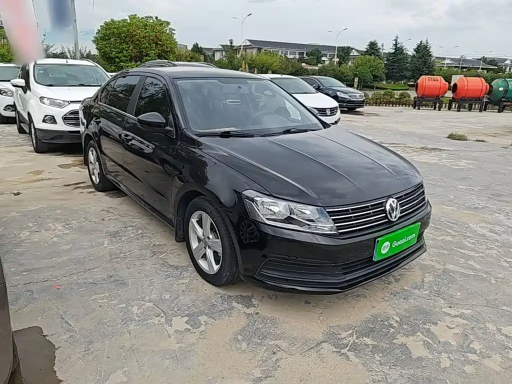 Volkswagen Lavida — миниатюра 4
