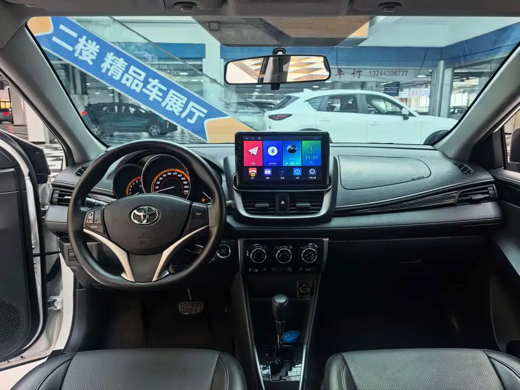 Toyota Yaris L — миниатюра 17