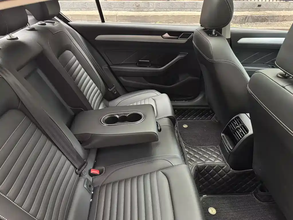 Volkswagen Magotan — миниатюра 13