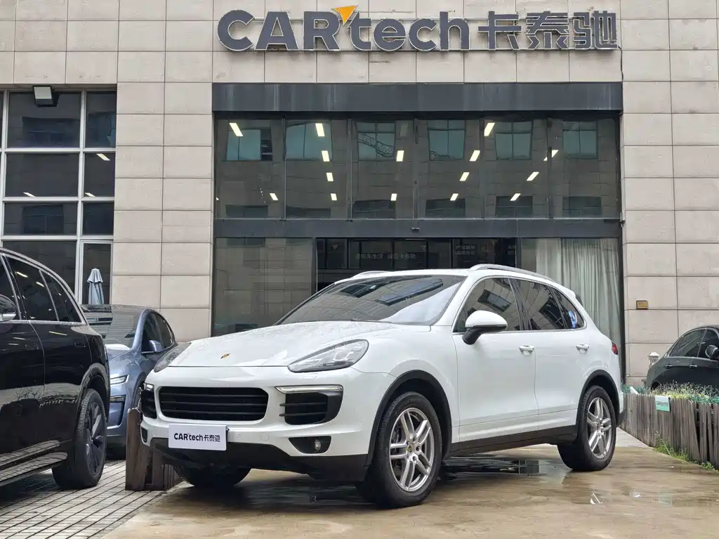 Porsche Cayenne — миниатюра 2