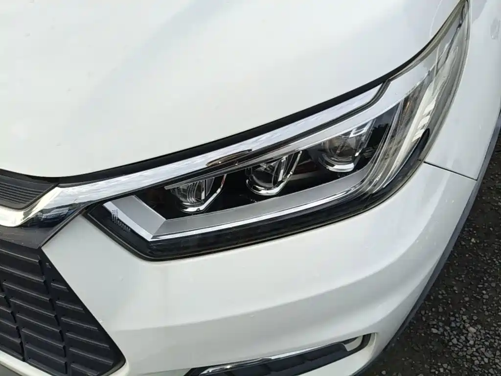 BYD Yuan EV — миниатюра 24