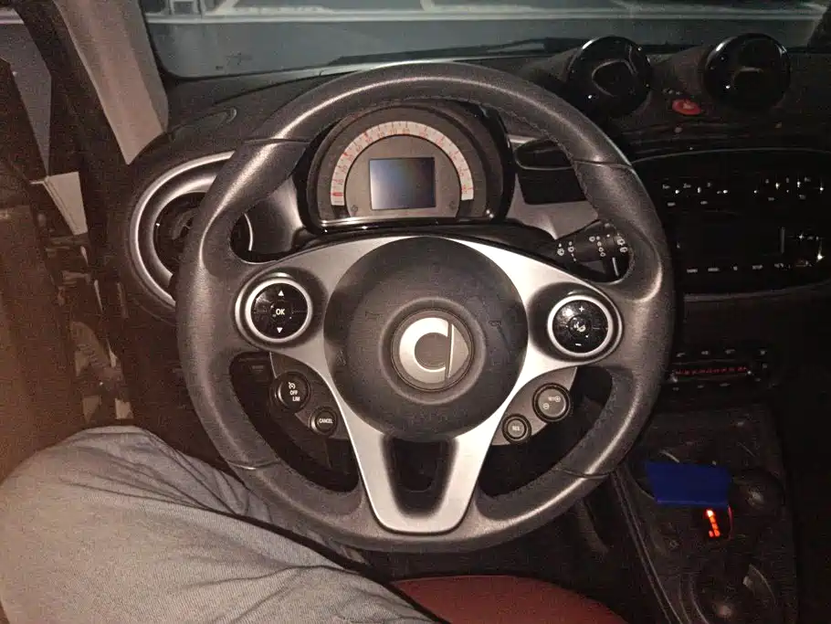 smart Smart Fortwo — миниатюра 15