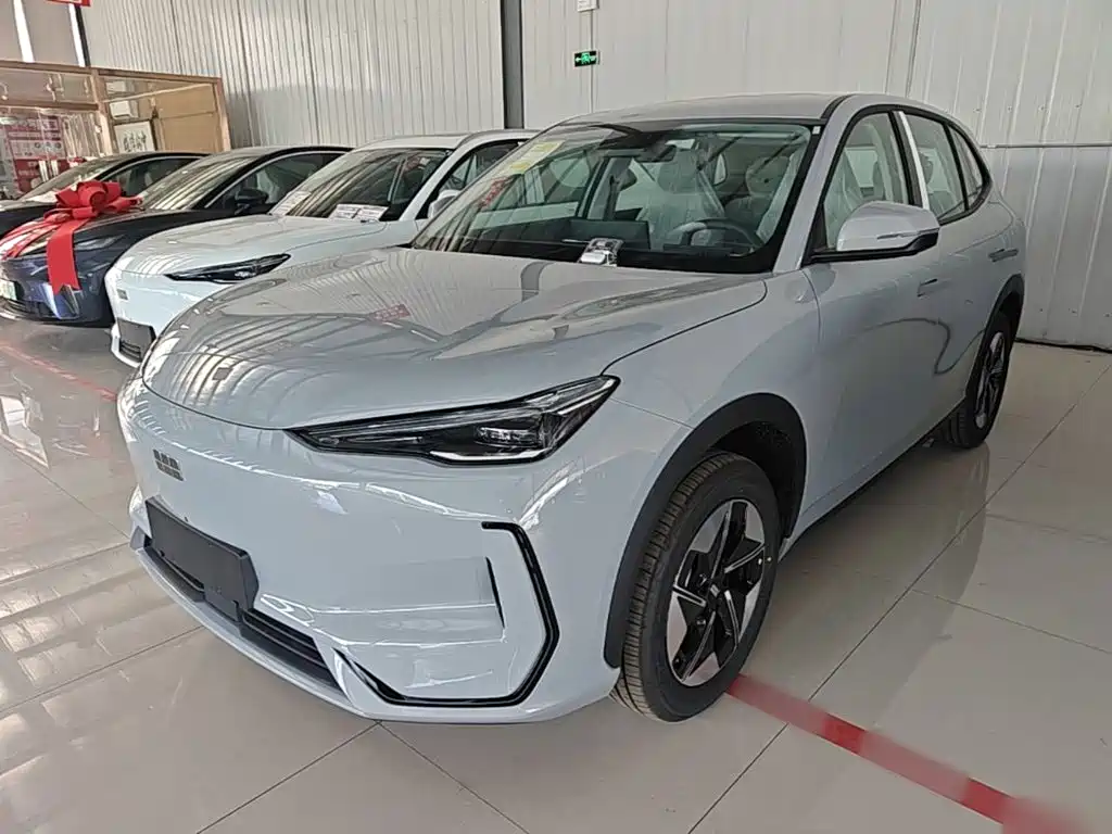 Geely Galaxy Galaxy E5 E5 2026 530km