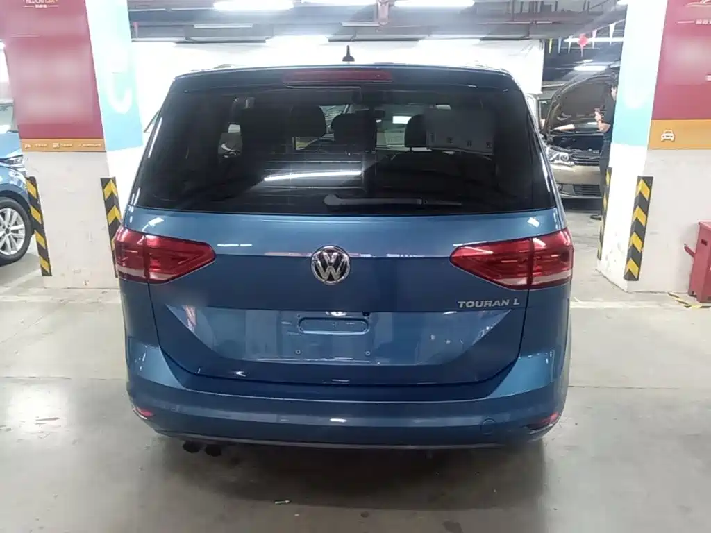 Volkswagen Touran — миниатюра 6