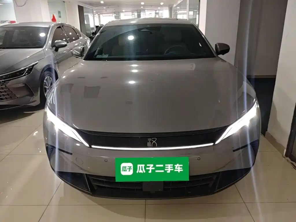 BYD Han — миниатюра 3