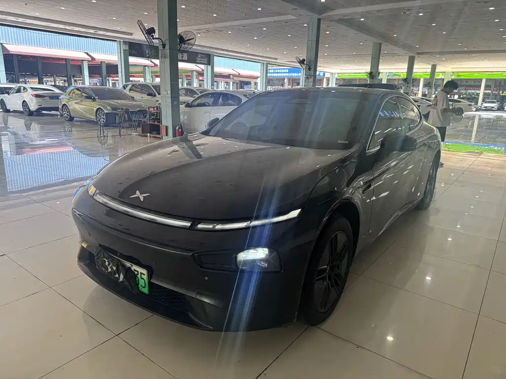 XPeng P7