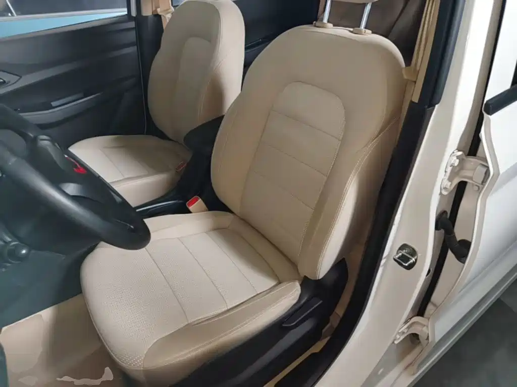 Wuling Hongguang — миниатюра 15
