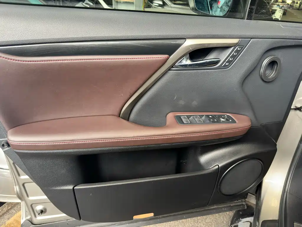Lexus RX — фотографии объявления, Фото 15