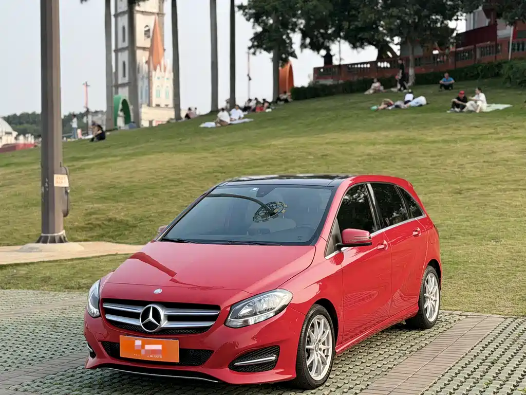 Mercedes-Benz B-Class 2016