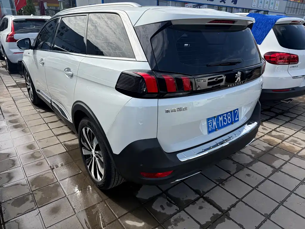 Peugeot 5008 — миниатюра 6