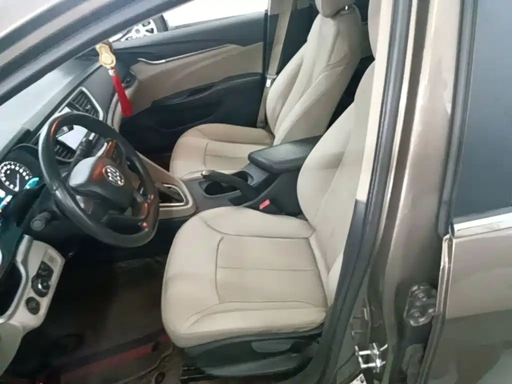 Buick Excelle — миниатюра 15