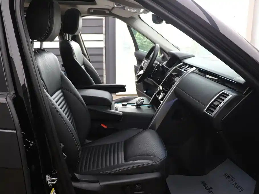 Land Rover Discovery — миниатюра 23