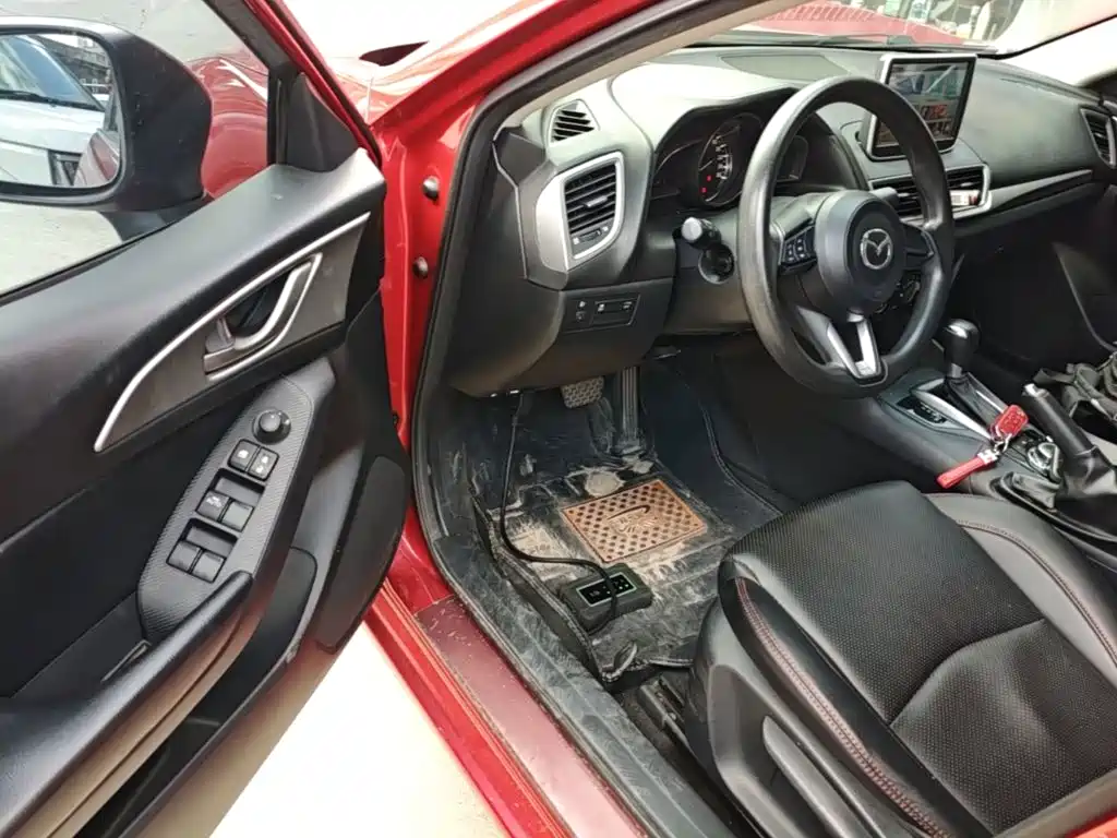 Mazda 3 Axela — миниатюра 16