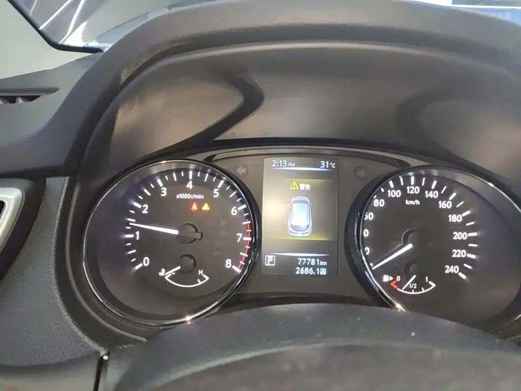 Nissan Qashqai — миниатюра 12