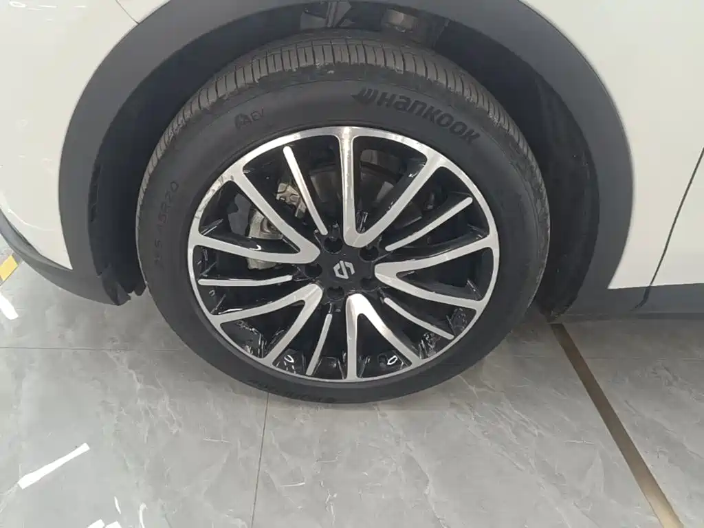 Leapmotor Leapmotor C11 — миниатюра 23