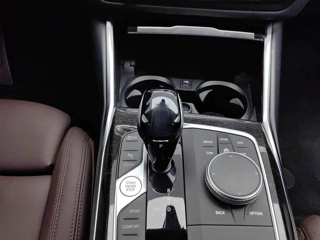 BMW 3 Series — миниатюра 13