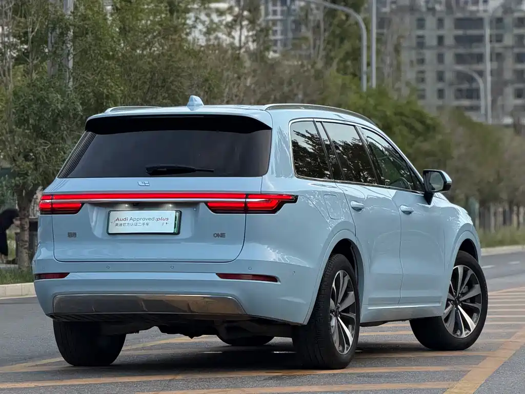 Li Auto Li ONE — миниатюра 6