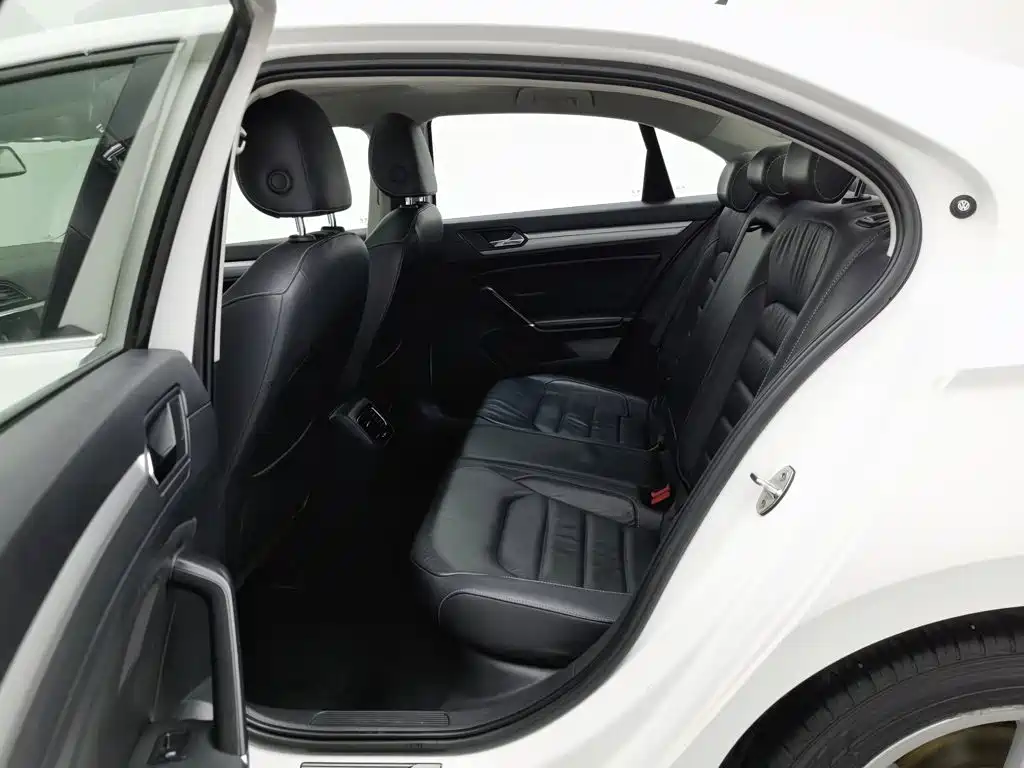 Volkswagen Lamando — миниатюра 15