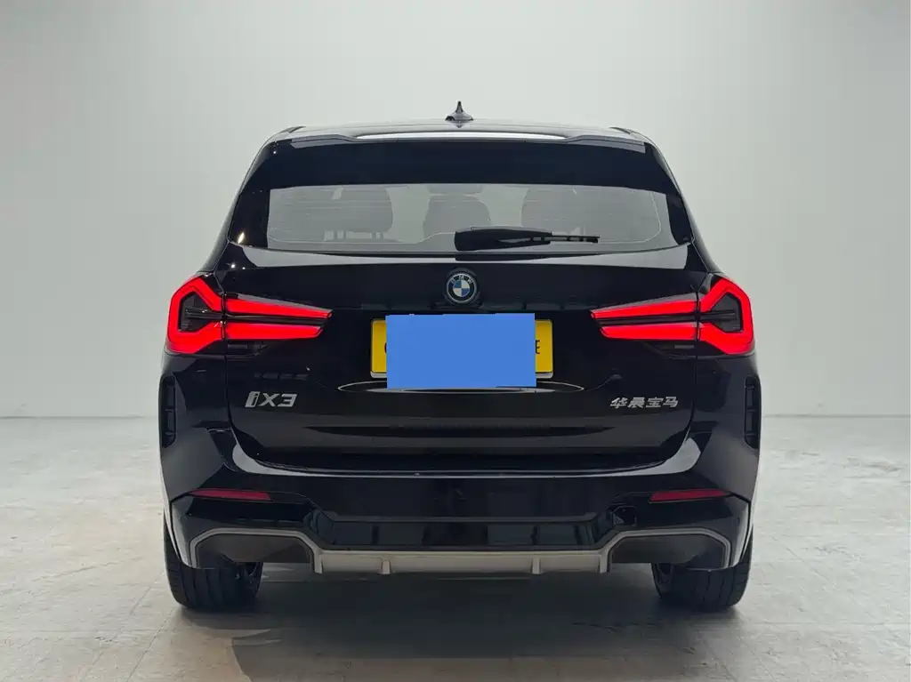 BMW iX3 — миниатюра 4