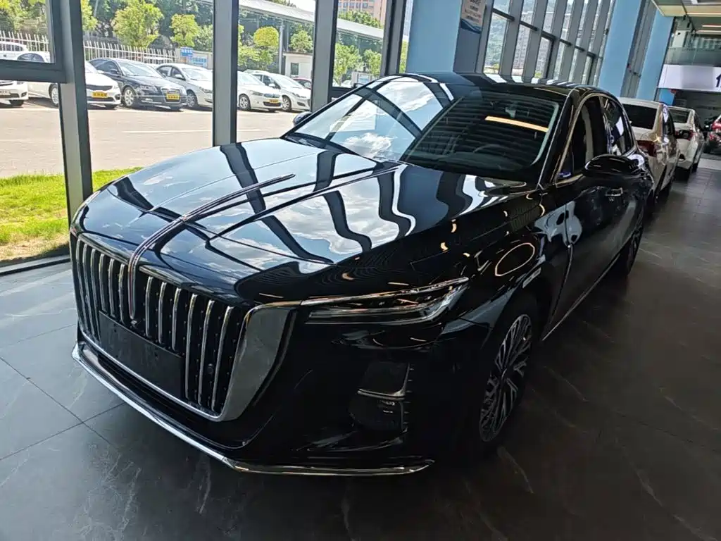 Hongqi H5 2025 2.0T AT