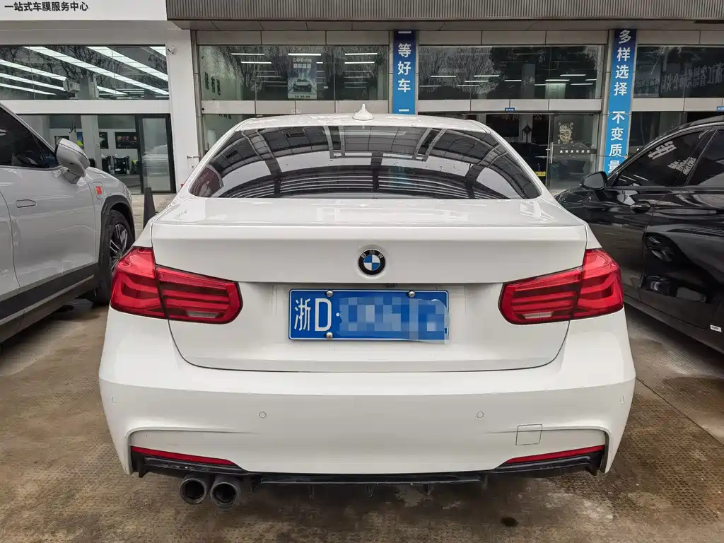 BMW 3 Series — миниатюра 5