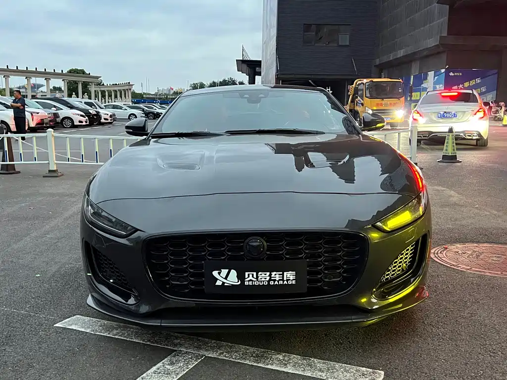 Jaguar F-TYPE — миниатюра 2