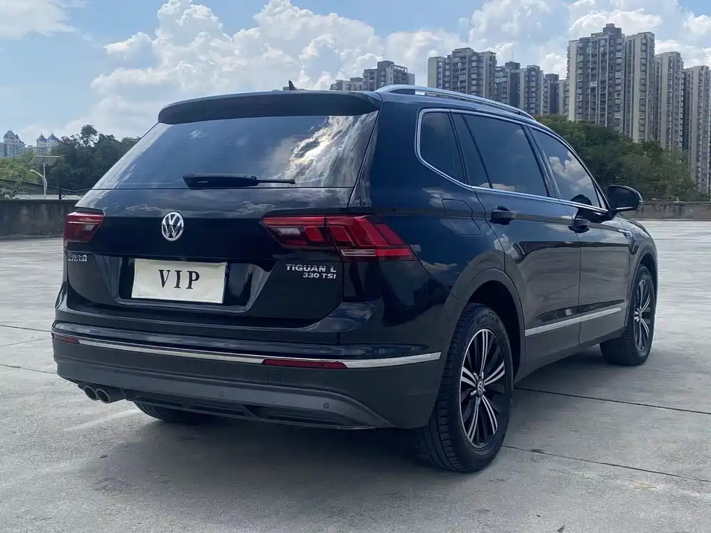 Volkswagen Tiguan L — миниатюра 5