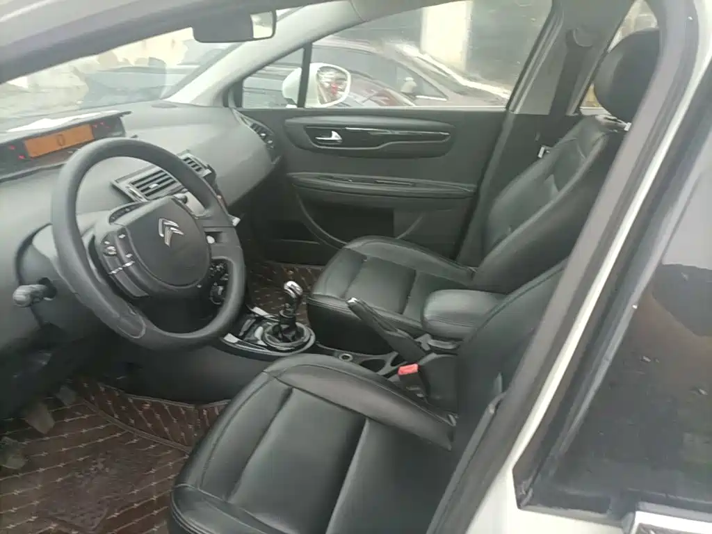Citroen C-Quatre — миниатюра 15