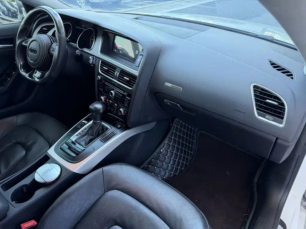 Audi A5 (Import) — миниатюра 7