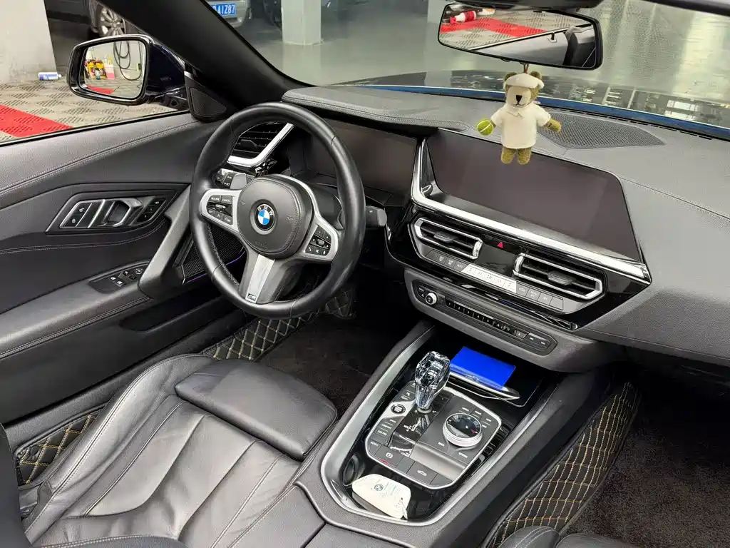 BMW Z4 — миниатюра 7