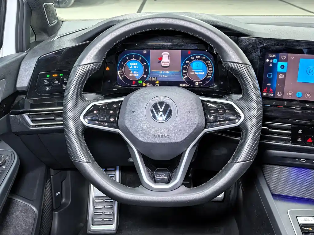 Volkswagen Golf — миниатюра 11