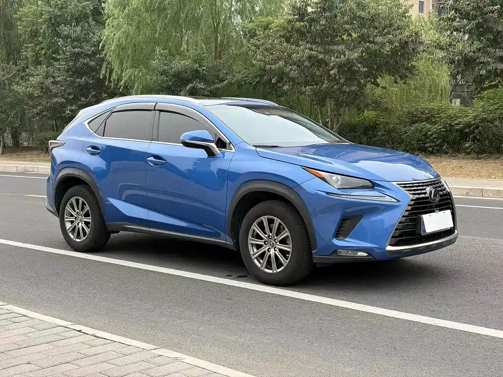 Lexus NX — фотографии объявления, Фото 3