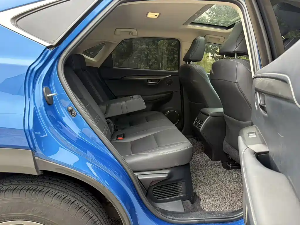 Lexus NX — фотографии объявления, Фото 11