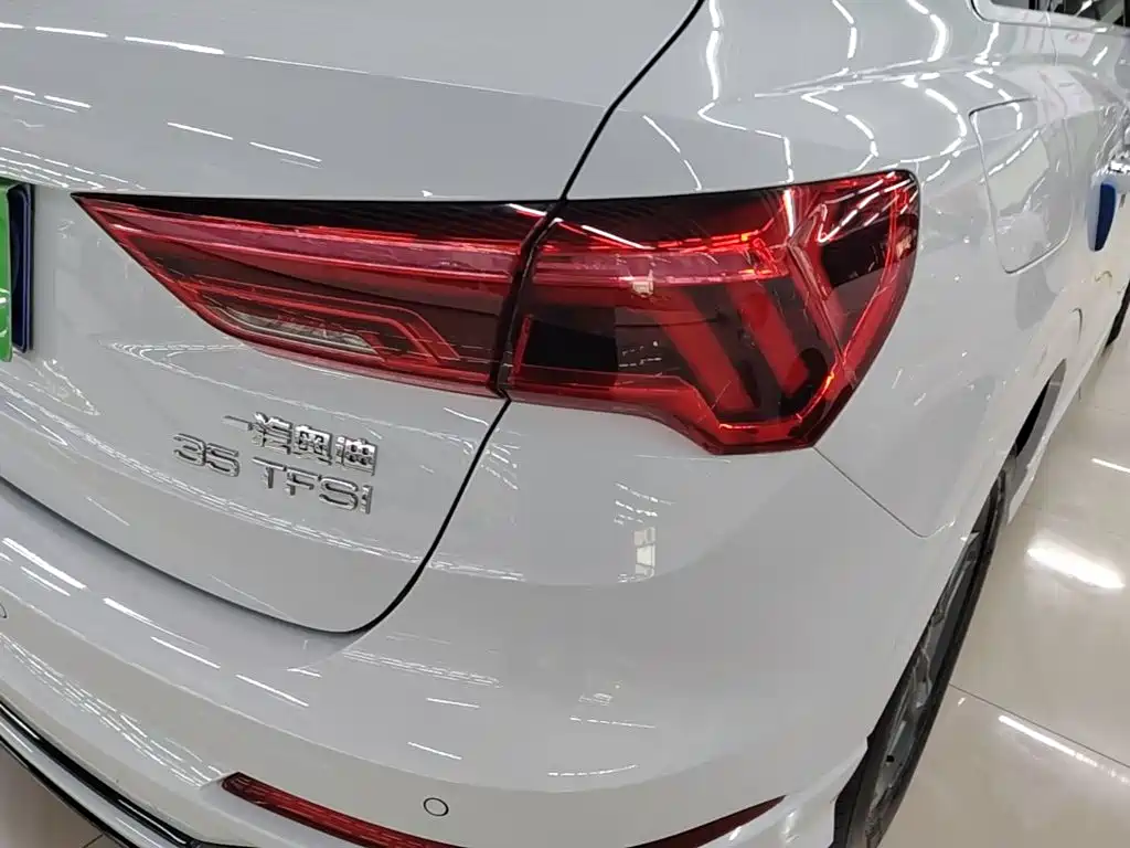 Audi Q3 — миниатюра 8