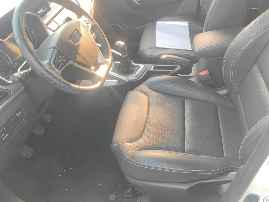 Geely Vision X3 — миниатюра 9