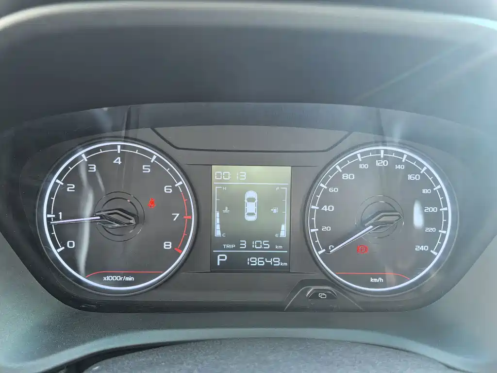 Geely Vision X3 — миниатюра 10