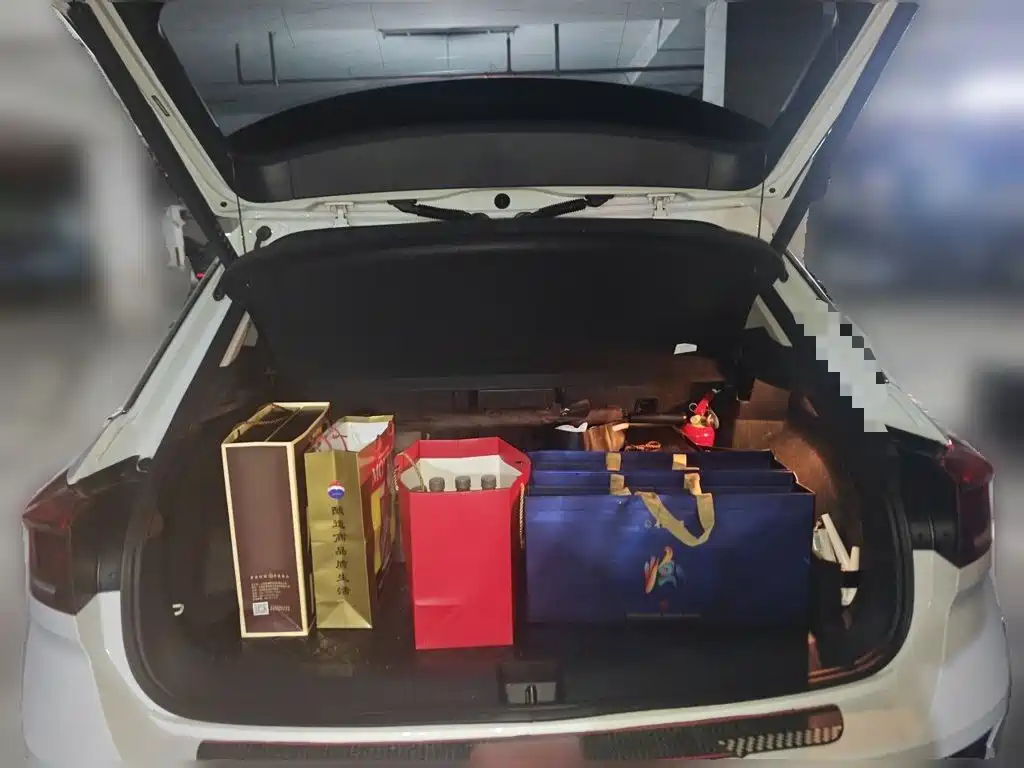 Volkswagen T-Roc — миниатюра 15