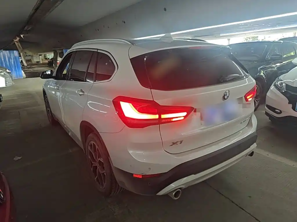 BMW X1 — миниатюра 5