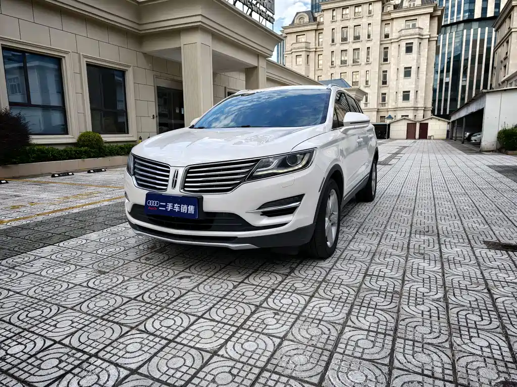 Lincoln MKC