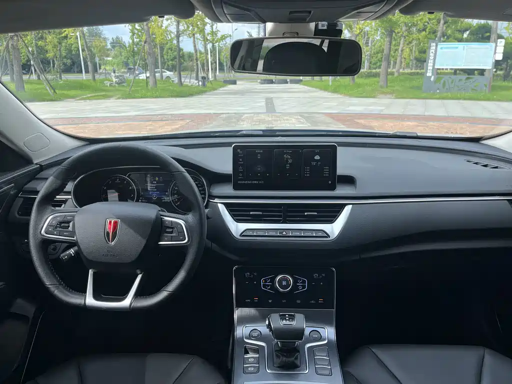 Hongqi Hongqi H5 — миниатюра 6