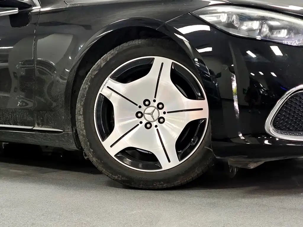 Mercedes-Benz S-Class — миниатюра 5