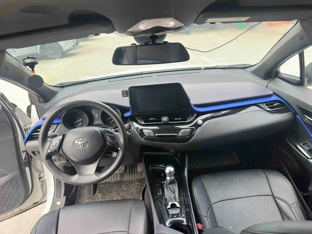 Toyota C-HR — миниатюра 4