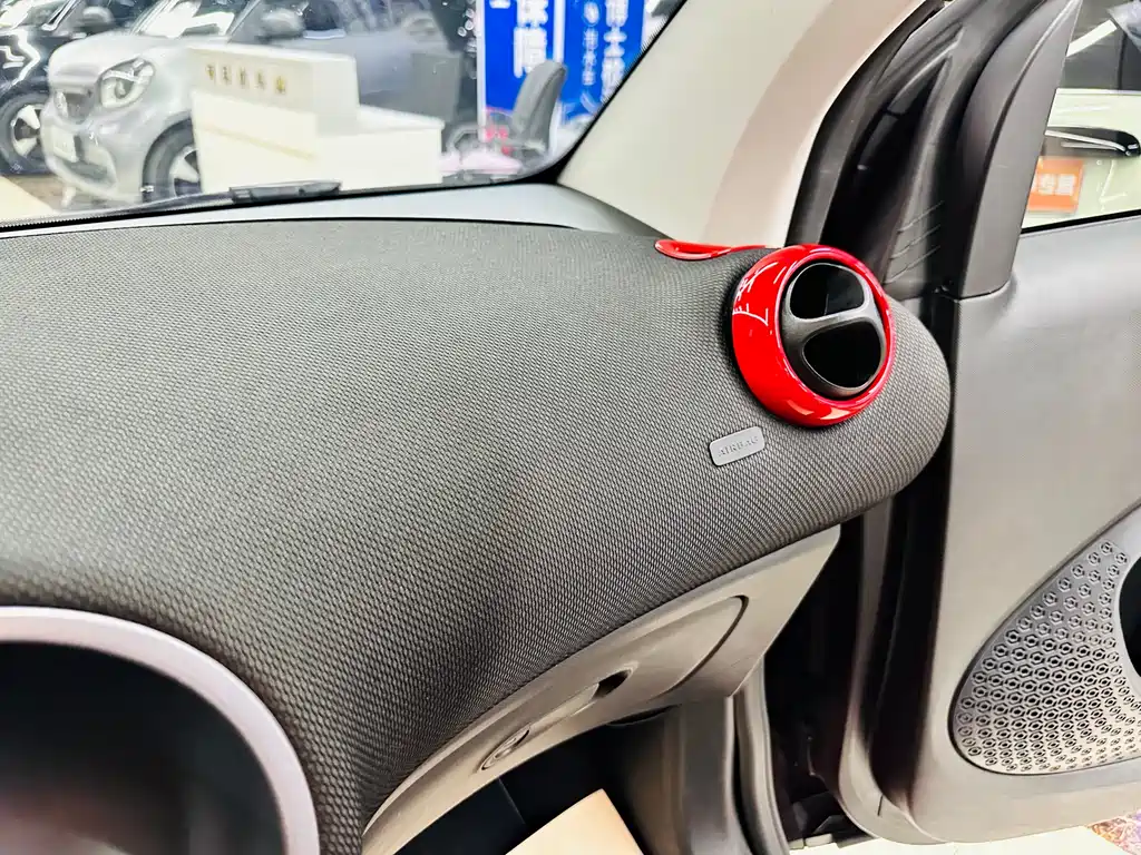 Smart fortwo 1.0L 52 kW Hardtop Passion Edition, фото 33