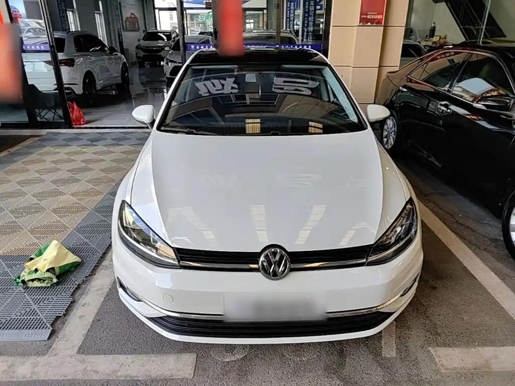 Volkswagen Golf — миниатюра 3